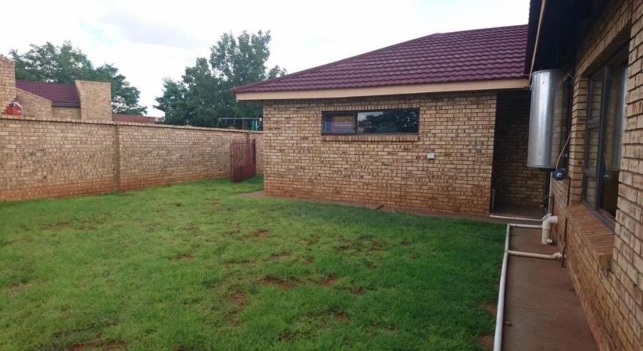 3 Bedroom Property for Sale in Kuruman Northern Cape